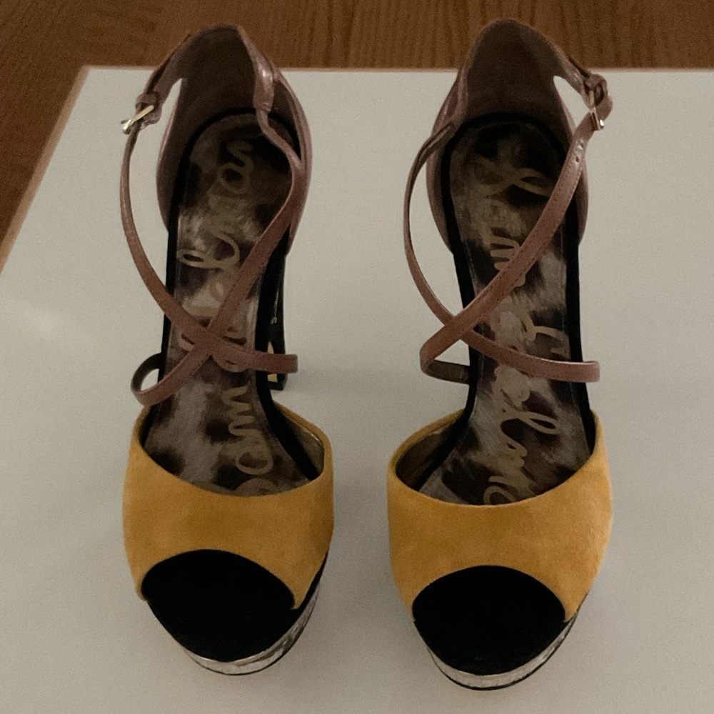 Sam Edelman Mustard and Taupe Heels
